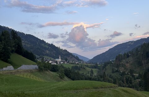 Blick zur Basilika vom Ferienhaus