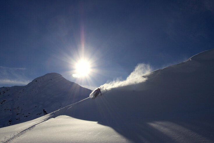 Skifahren im Tiefschnee